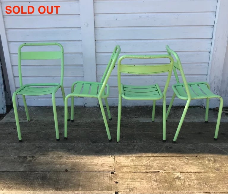 Image of Suite de 4 chaises Tolix t1 