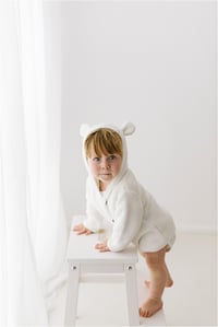 Image 3 of Sitter Session 