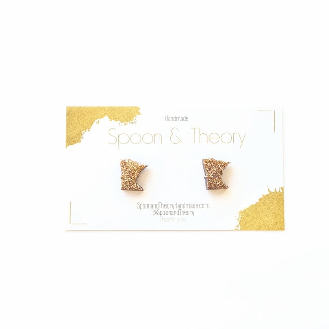 MN Sparkling Gold Stud Earrings