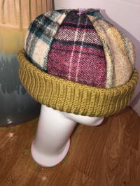 Image 2 of H.O.D. Knitted Brim Multi Color Wool Crown With Golden Cable Knit Brim  