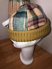 Image 3 of H.O.D. Knitted Brim Multi Color Wool Crown With Golden Cable Knit Brim  