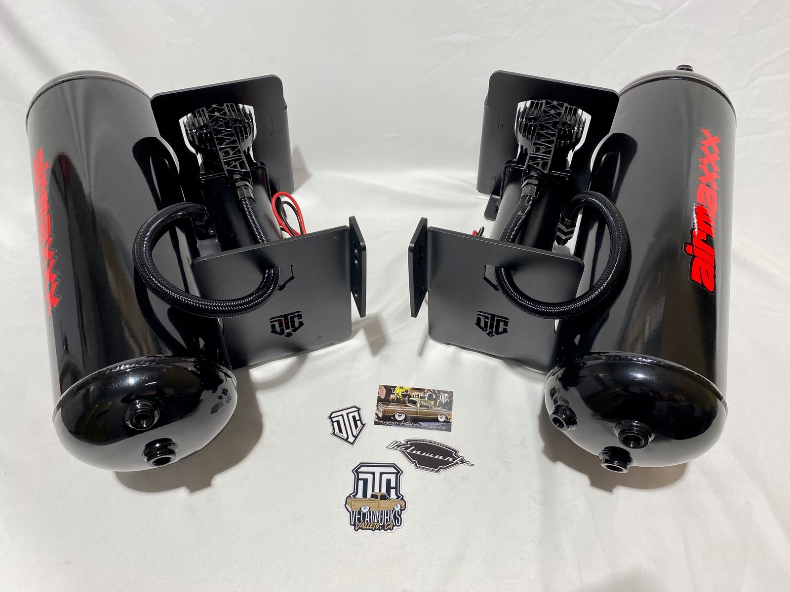 DTC Series Side Mount Tank / Compressor Brackets | velaworks