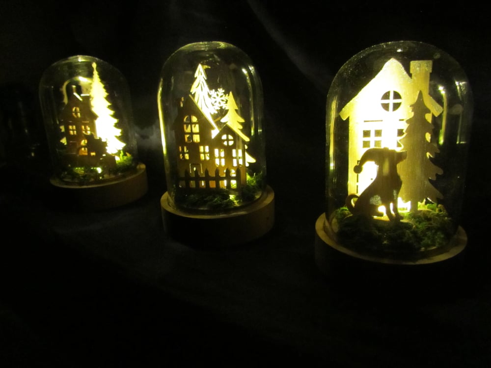 Winter Scene Bell Jar - Coming home at Christmas