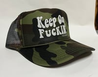 Keep on Fuckin' - Camo/white