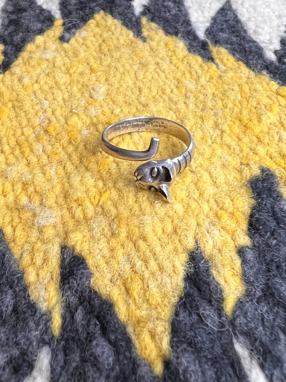 Sterling Kitty Cat Ring (8.25)