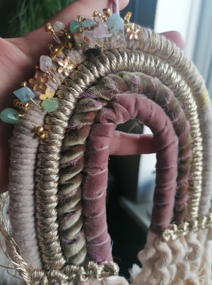 Beaded macrame rainbow pearly pink 