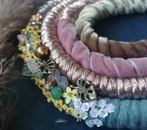 Beaded macrame rainbow Lauren and pinks