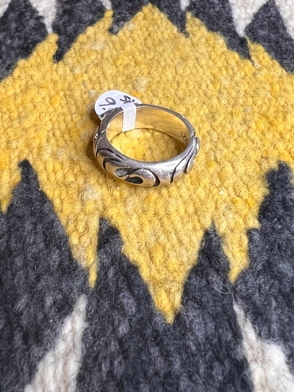 Sterling Thick Detailed Band (9.5)