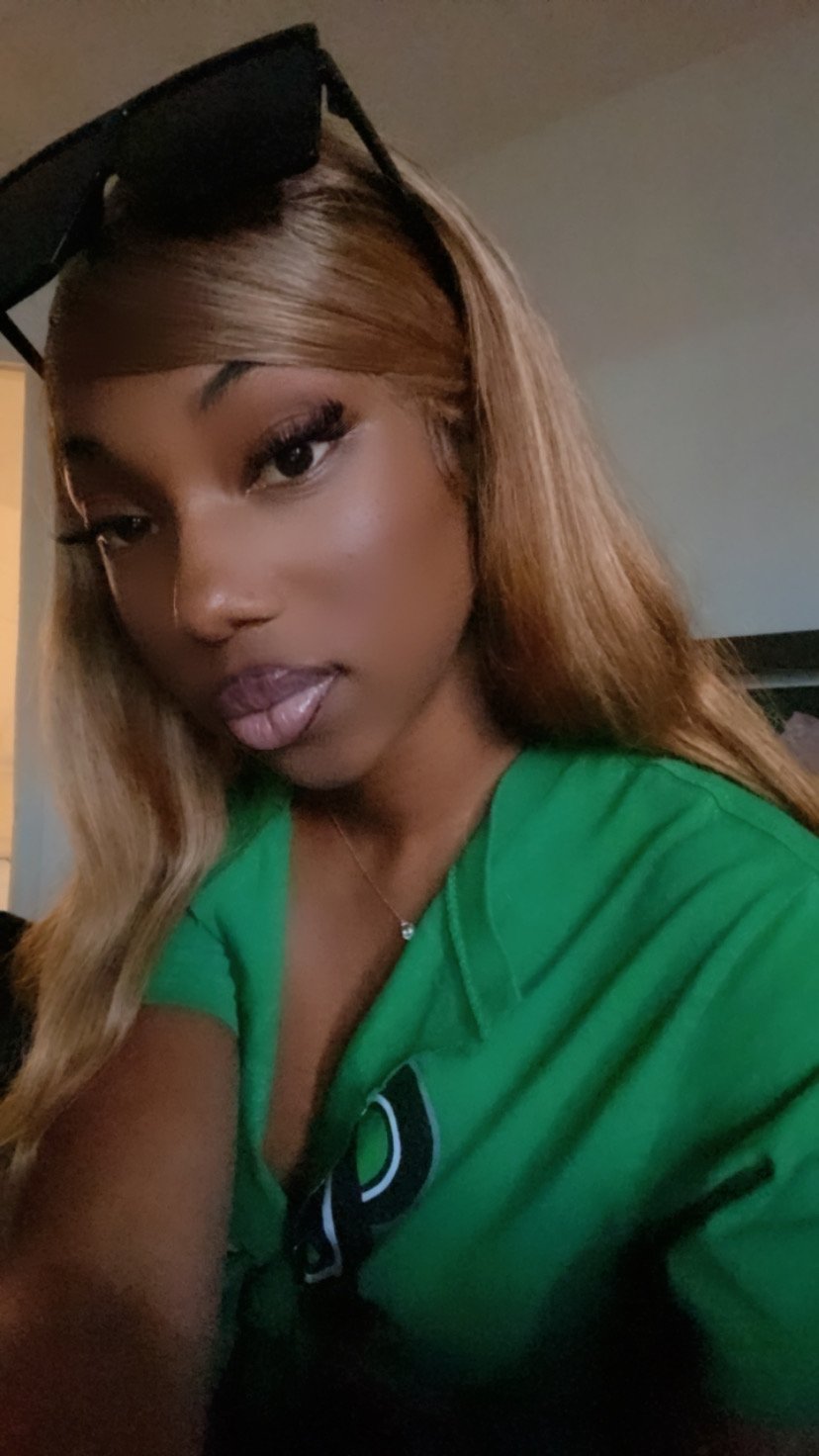 Image of FRONTAL WIG (13x4)