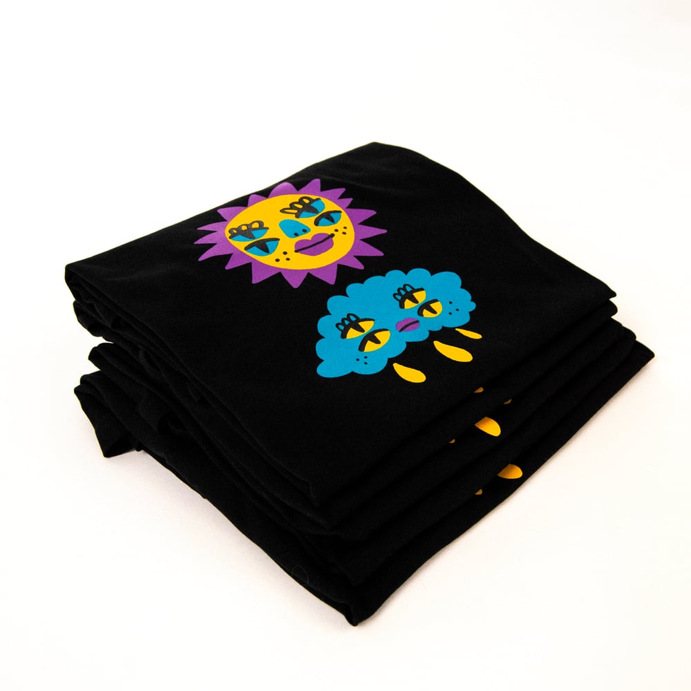 ‘SUNSHINE THRU THE RAIN’ T-SHIRT | ORGANIC RING-SPUN COTTON