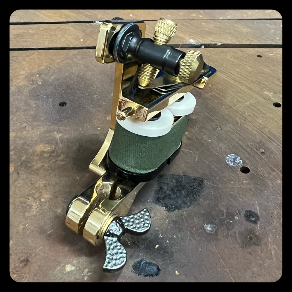 NOVA LINER - GOLD PLATED