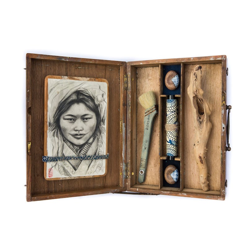 Image of Boîte à trésors au portrait de femme Ainou - Japon