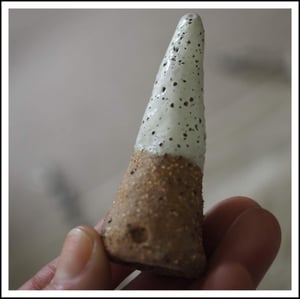 Image of Speckled Ring Holder