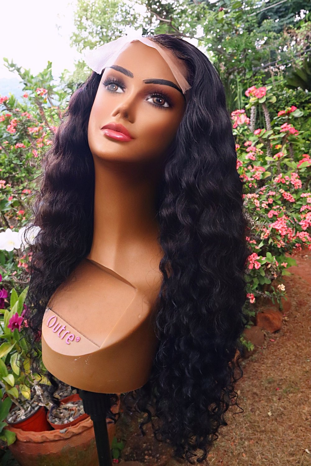 Image of Keisha 20" Super Wavy Curly Crown