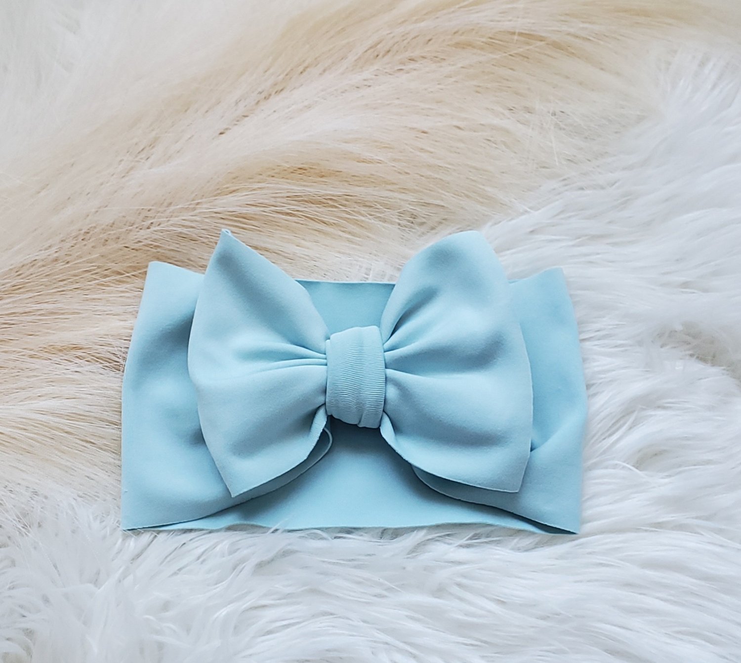 Image of Mint bow