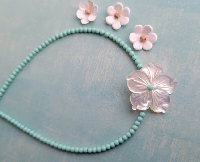 Simple + Sweet:  Tiny Turquoise + White Floral Mother of Pearl Necklace  