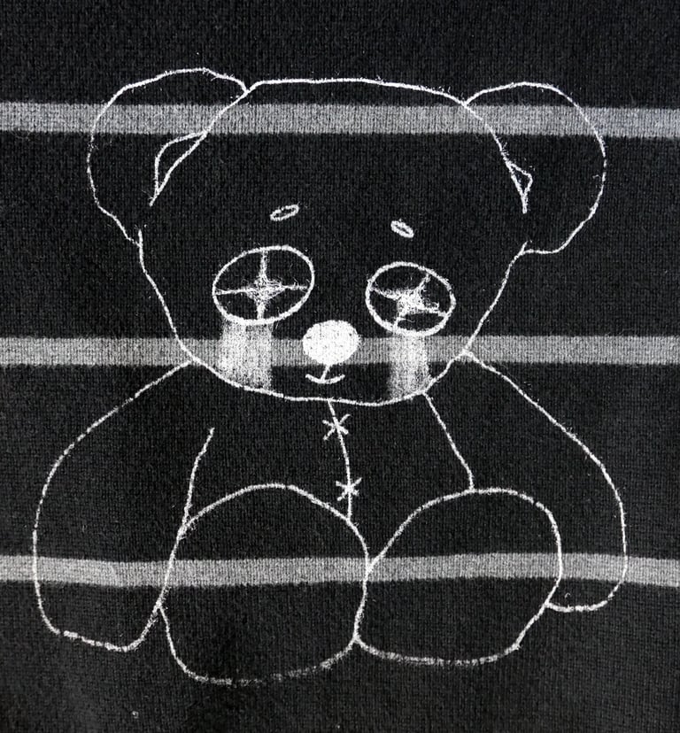 1/1 (。T ω T。) Image 3