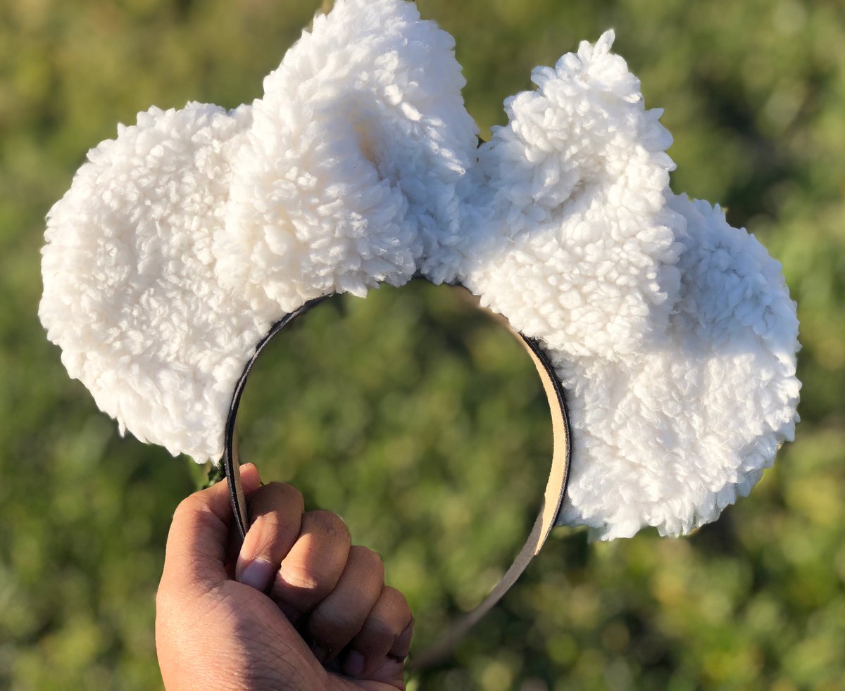 Image of Sherpa holiday mouse ears 