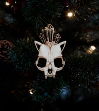 Image 3 of JARNVID Yule Decor Pack: 1 Deer Skull + 1 Cat Skull + 1 Raven Skull (3 decor items total)