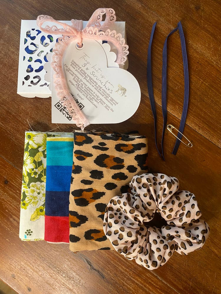 Image of Scrunchie sewing kit