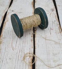 Wooden   bobbins green