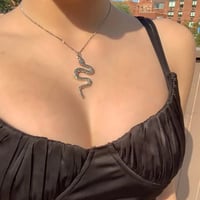 snake pendent necklace