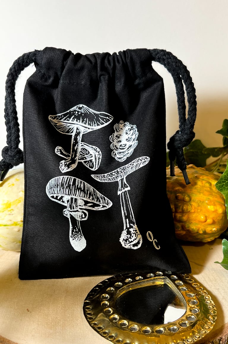 POCHON SÉRIGRAPHIÉ "CHAMPIGNONS" - NOIR  Image 2