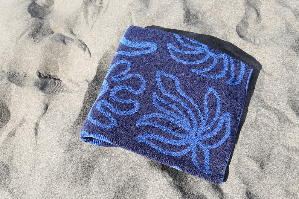 Image of Paint Peace Towel <div>Pool–Navy</div>