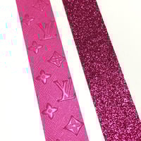 Hot pink Lv wristlet