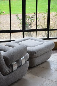 Image 4 of Pouf ex rda marron