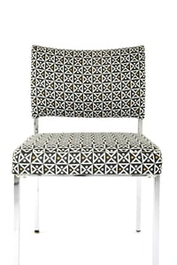 Image 3 of Chaises chromées motifs géometriques