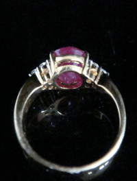 Image 2 of Heavy 18ct yellow gold natural ruby 2.90ct & old diamond 0.40ct ring 7.4g