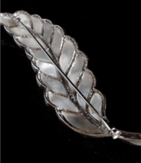 Image 4 of HUGE 18CT MOTHER OF PEARL AND DIAMOND LEAF BROOCH FINE QUALITY ONE OFF 24.1g