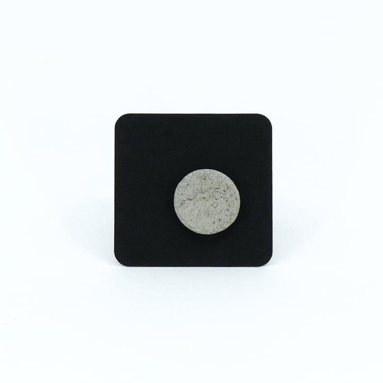Image of GOG_PIN X/8 (W01)