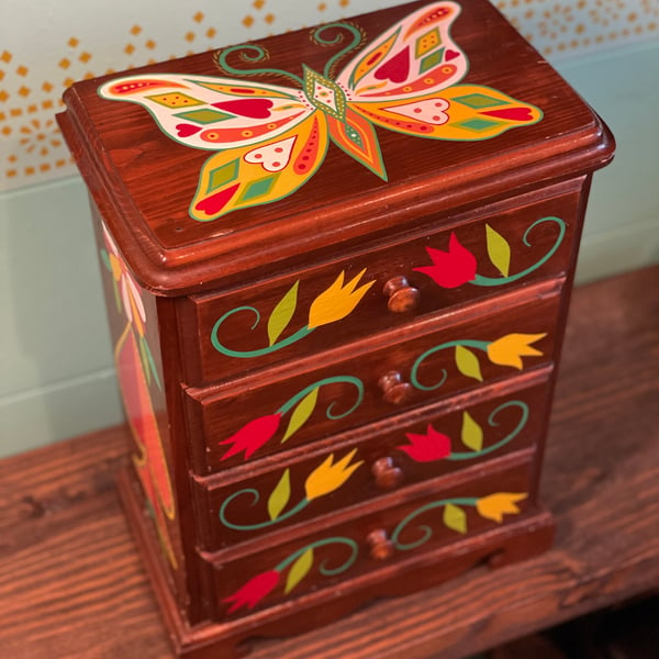 Image of Butterfly drawers 
