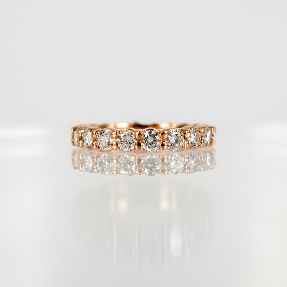 Image of 18ct rose gold full circle diamond set ring. PJ5557