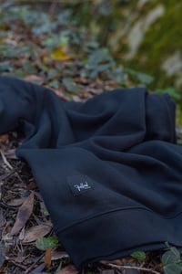 Image 2 of Sweatshirt YJ