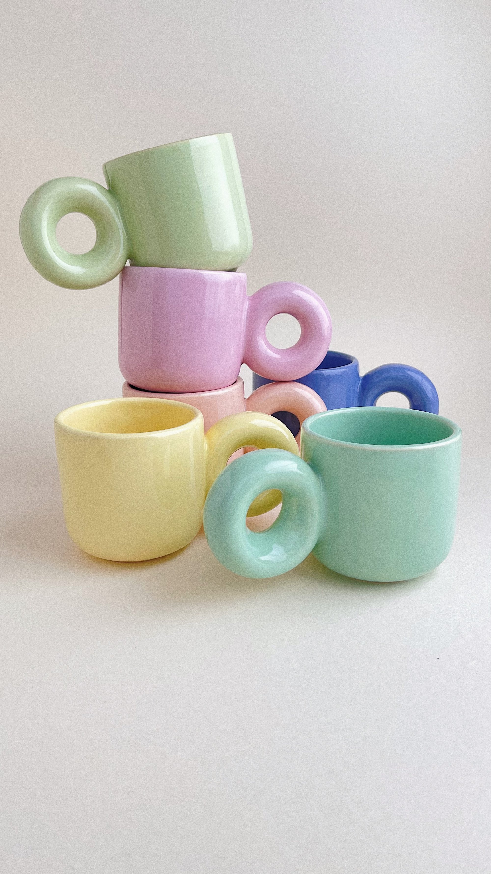 GET TM-1308-MIX 8 oz Plastic Coffee Mug, Assorted Colors