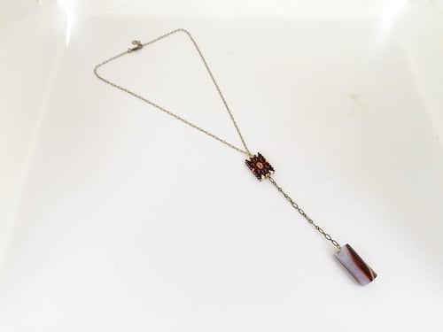 Image of Beaded rug pattern lariat necklace (Maroon tones) 