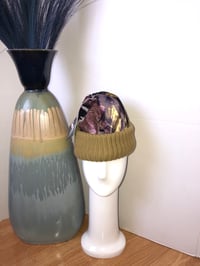 Image 1 of H.O.D. Knitted Brim Hat Purple Flower Pattern Velvet Crown W/Dark Mustard Cable Brim