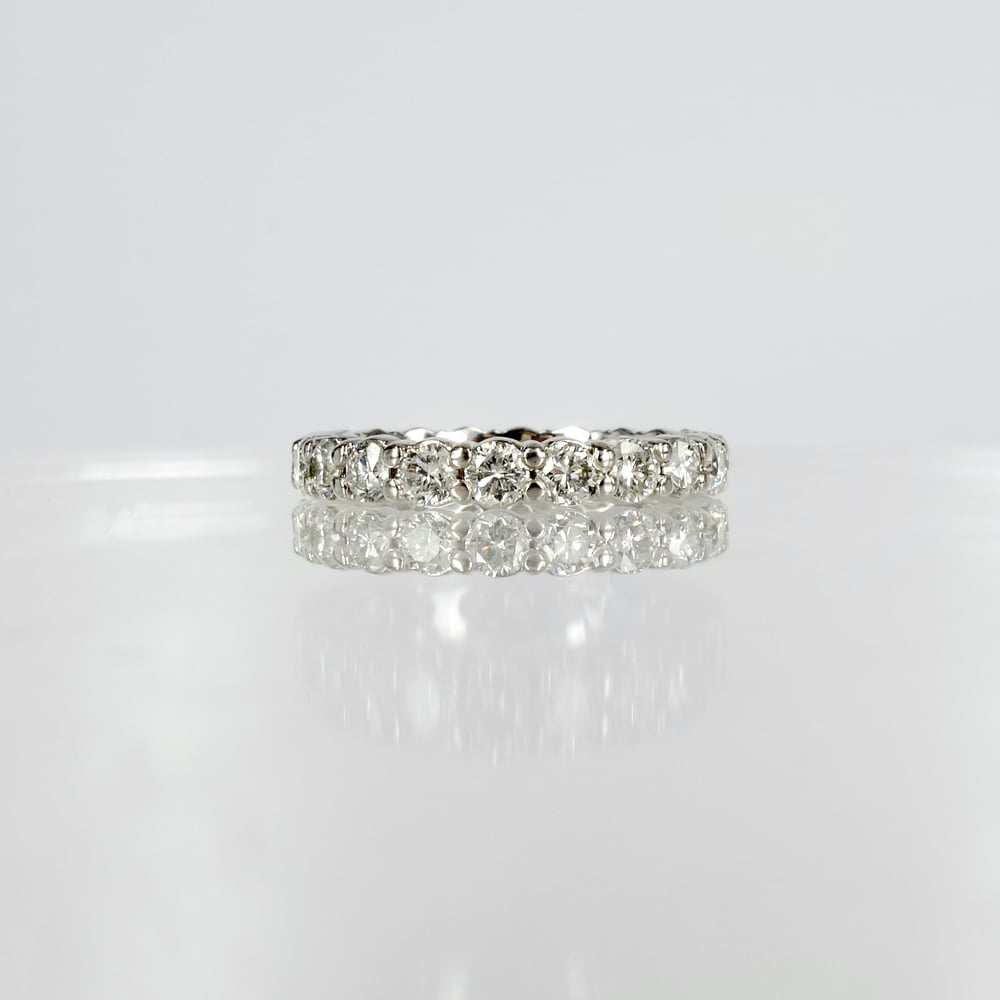Image of 18ct white gold full circle lab grown diamond set ring. PJ5830