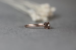 Image of 18ct Rose gold, Hexagonal brown grey diamond ring (IOW199)