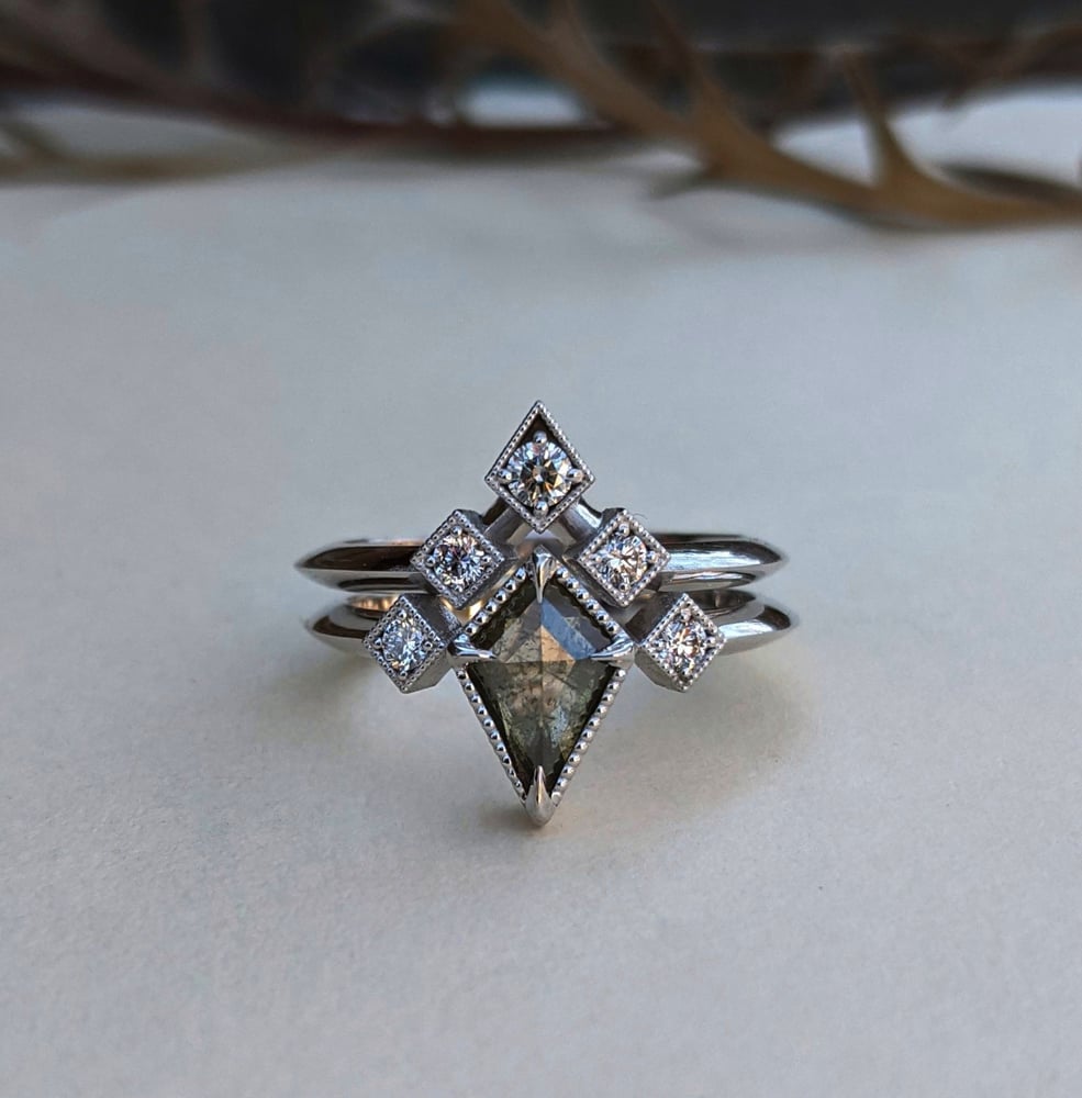 Image of Jadea Ring Set