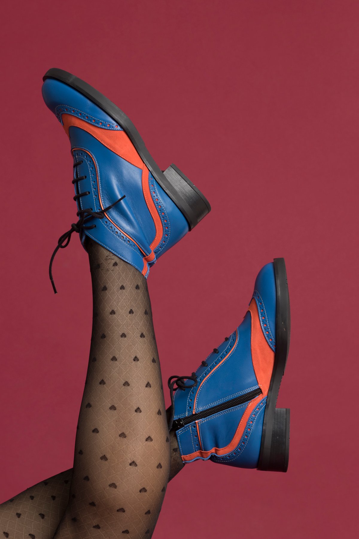 Image of OUTLET Bota oxford cordones azul y naranja