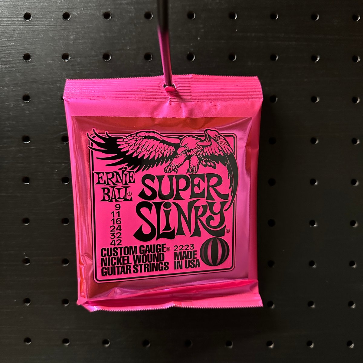 Ernie Ball Hybrid Slinky Nickel Wound Strings .009.042 Thalassa