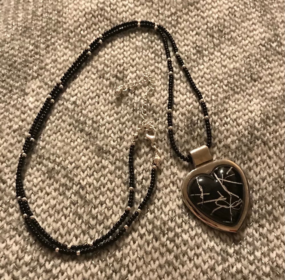 Image of Black frost heart necklace 