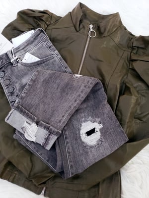 Image of Amanda High Rise Straight Jean