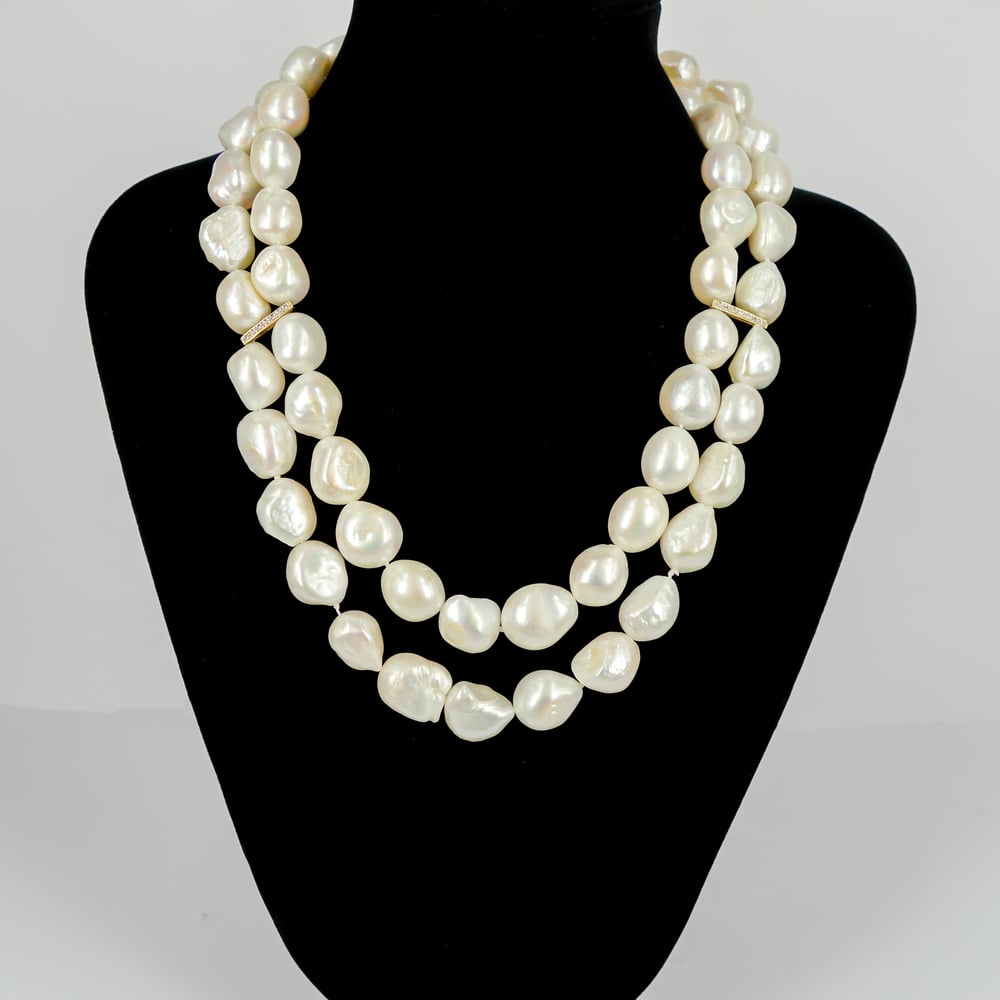 Image of Double strand freshwater pearl necklace. M3250