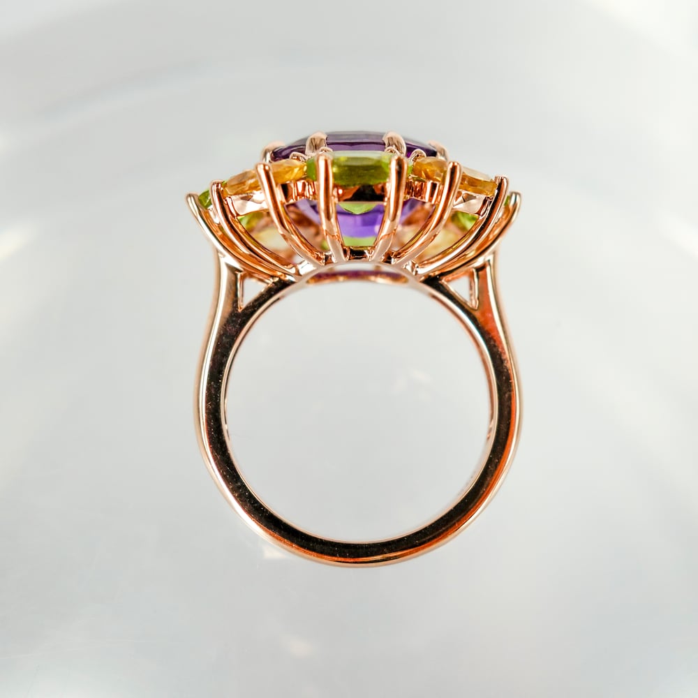 Image of Large 9ct rose gold precious gem cocktail ring. PJ5944