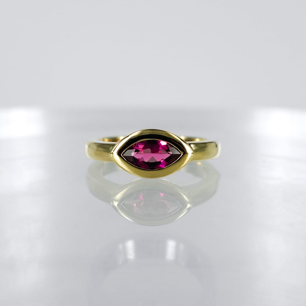 Image of 9ct yellow gold tourmaline dress ring. PJ5964